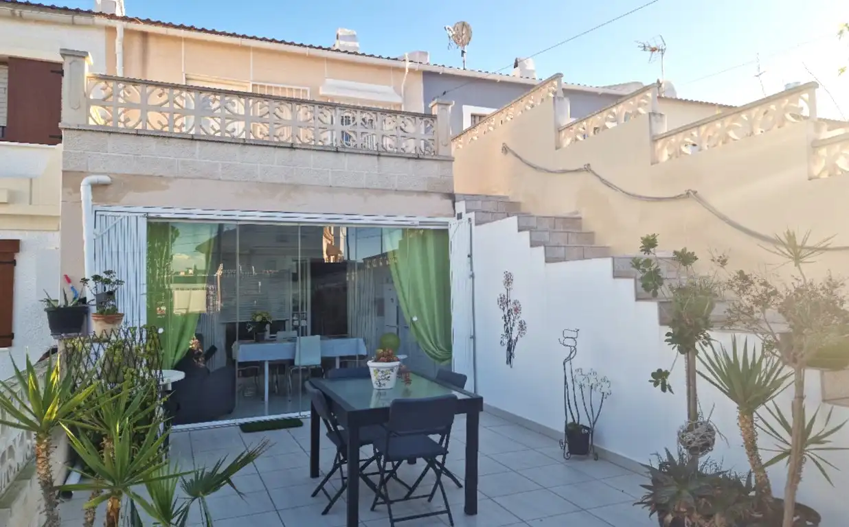 Maison mitoyenne avec terrasse à vendre à Avenida de Torrevieja 145, imagen 2