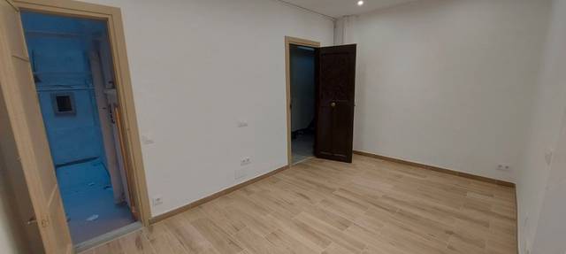 Estudio en Venta en Carrer dels Enamorats en Sagrada Família