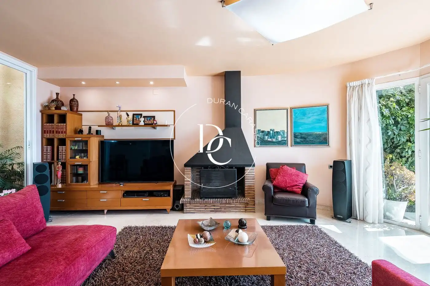 Sala de estar de Casa o chalet en venta en Sitges con Aire acondicionado, Calefacción y Jardín privado