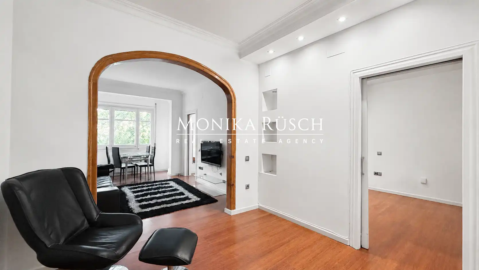 Piso con ascensor en venta en Eixample