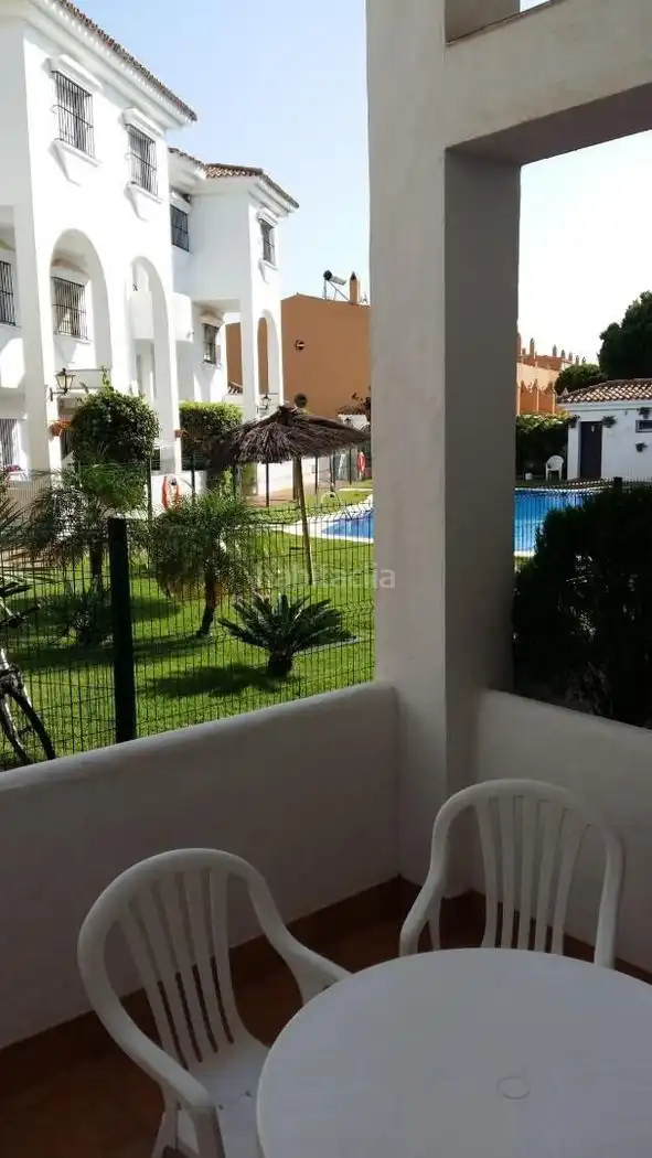 Mini appartamento con piscina in affitto a Calle Bahía Blanca 10, imagen 7
