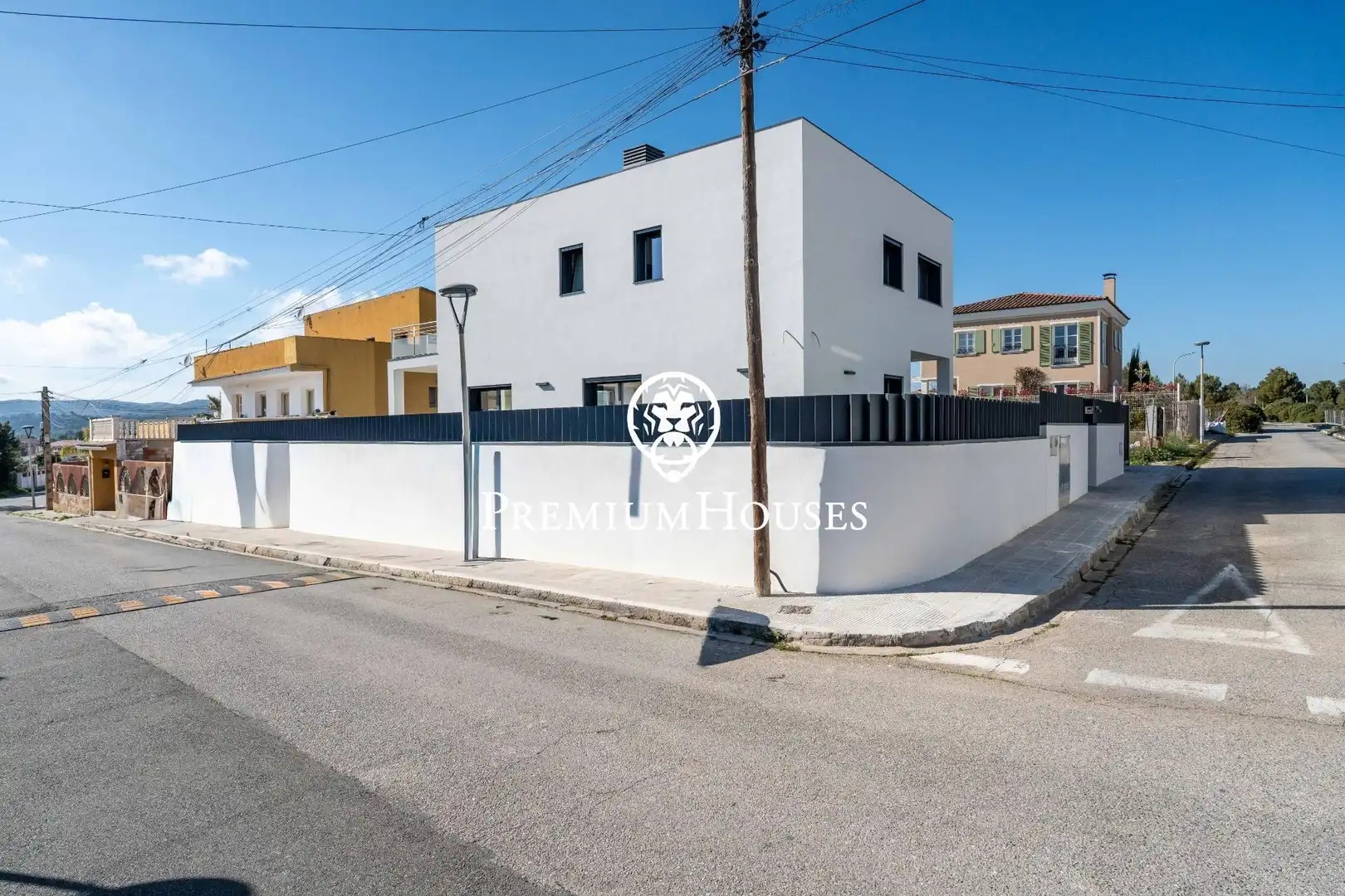Vista exterior de Casa o chalet en venta en El Vendrell con Aire acondicionado, Calefacción y Jardín privado