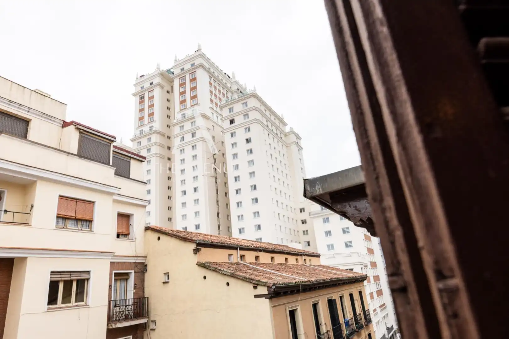 Piso en venta en Calle SAN BERNARDINO, Universidad - Malasaña