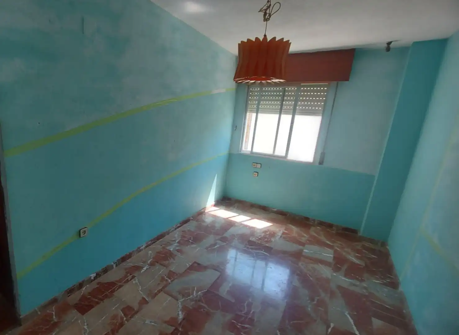 Habitación de Dúplex en venta en Jaén con Aire acondicionado, Trastero y Balcón