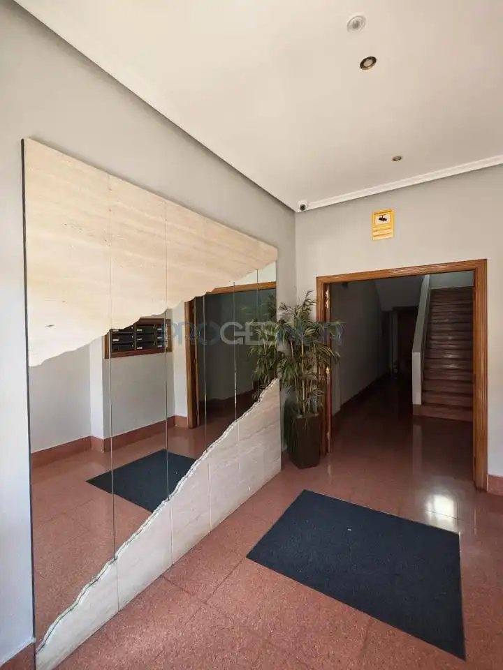 Apartamento en venta en San Andrés del Rabanedo con Calefacción