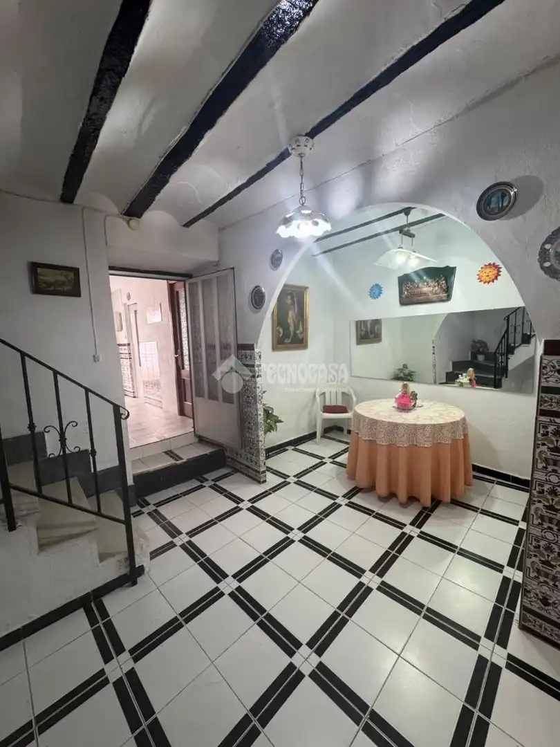 Casa bifamiliare in vendita a Rus, imagen 2