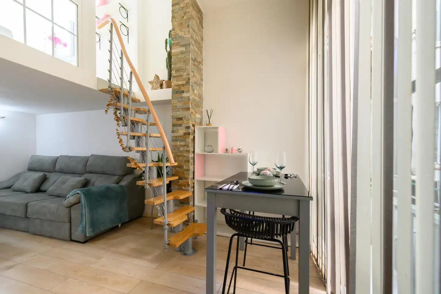 Wohnzimmer von Maisonette zur Miete in Madrid mit Klimaanlage, Möbliert und Internet