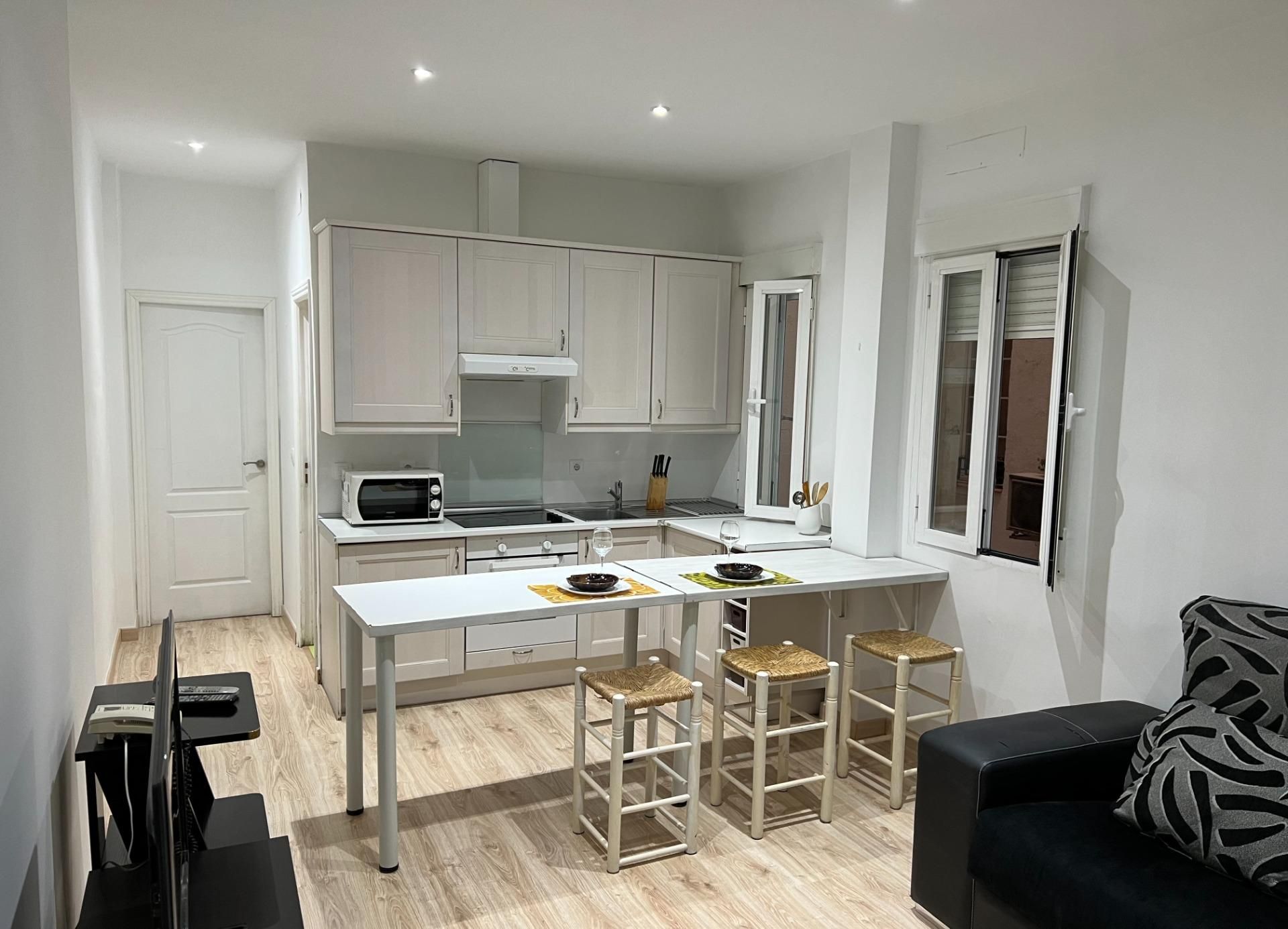 Flat to rent in Calle de Bravo Murillo, Arapiles, Chamberí,  Madrid Capital