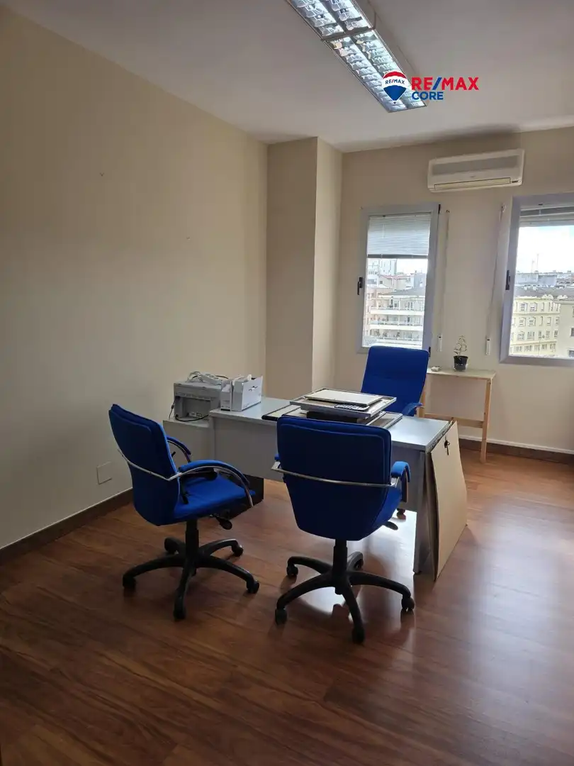 Oficina en venta en Badajoz con Aire acondicionado y Calefacción