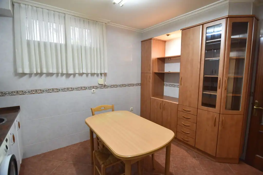 Cuina de Pis en venda en Eibar amb Moblat