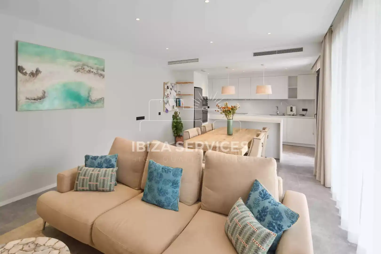 Living room of Flat for sale in Santa Eulària des Riu  with Air Conditioner, Private garden and Swimming Pool