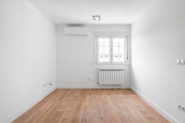 Habitación de Piso en venta en  Madrid Capital con Aire acondicionado y Calefacción
