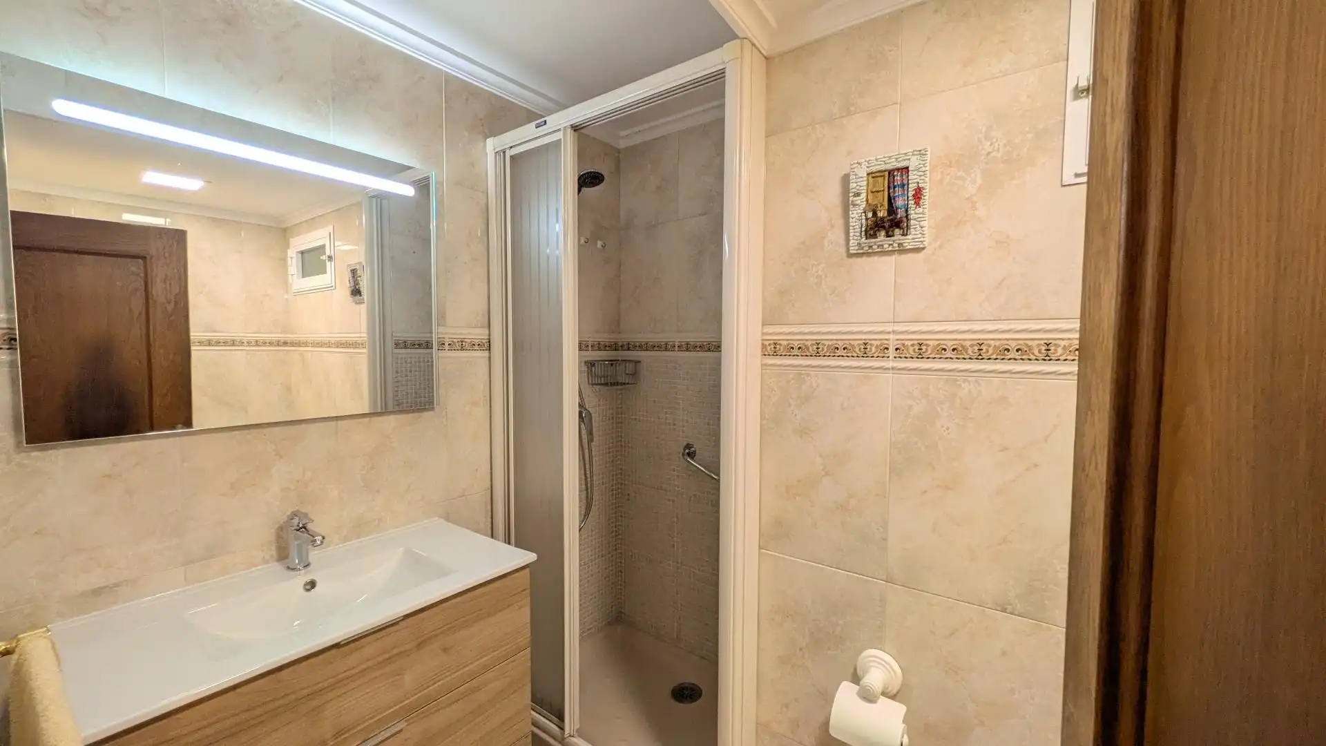 Bathroom of Attic for rent in Santander  with Heating and Furnished
