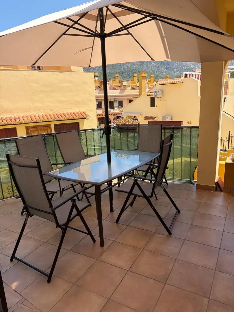 Terrassa de Casa adosada de lloguer en Carcaixent amb Piscina comunitària