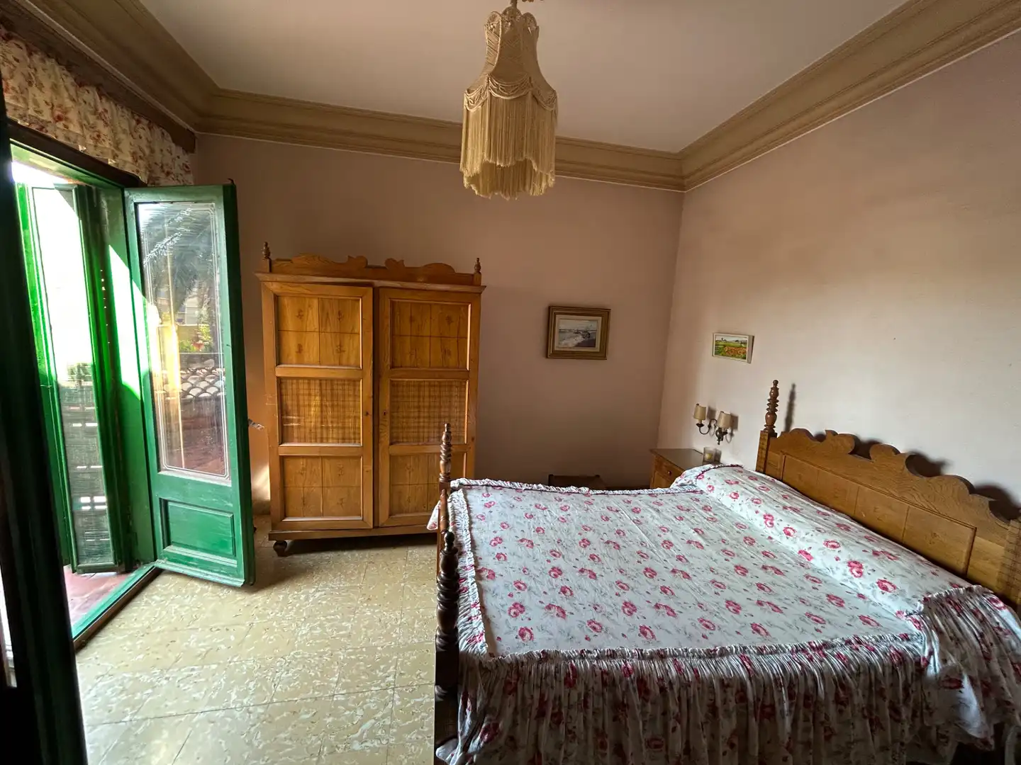 Dormitori de Casa o xalet en venda en Torredembarra amb Jardí privat, Terrassa i Traster