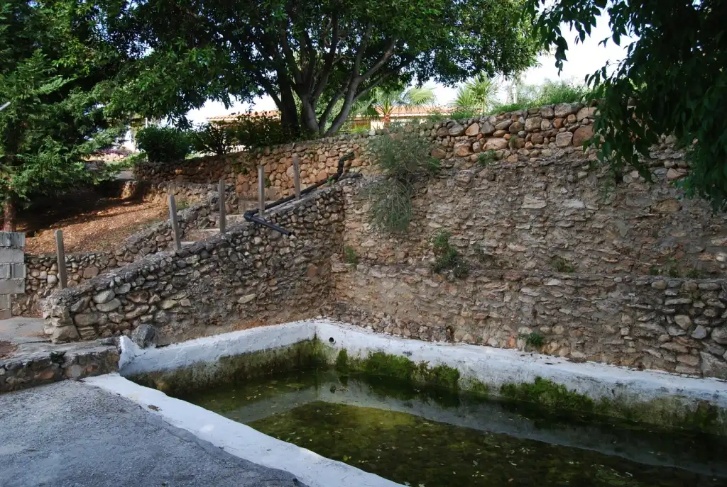 Piscina de Casa o xalet en venda en Alhaurín de la Torre amb Aire condicionat, Jardí privat i Terrassa
