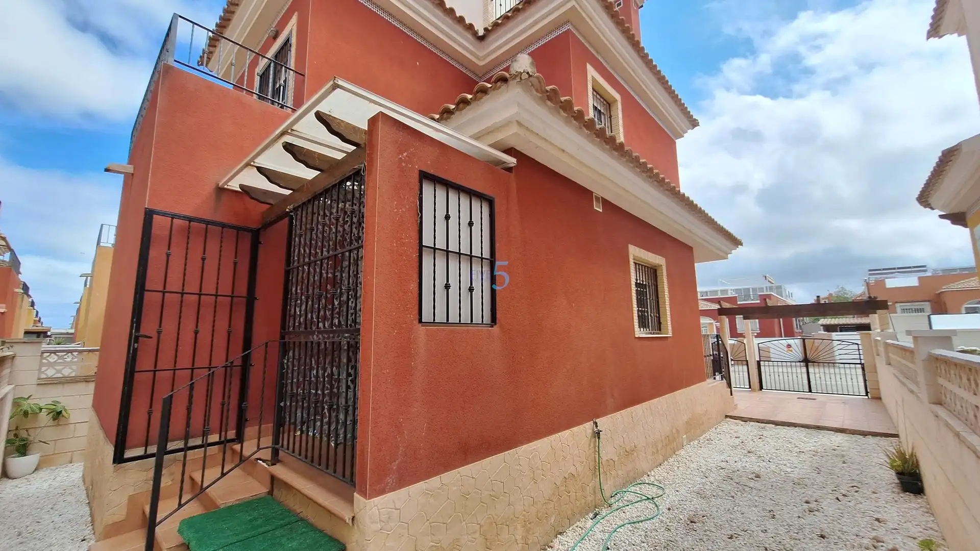 Casa con terraza en venta en Los Montesinos, imagen 10