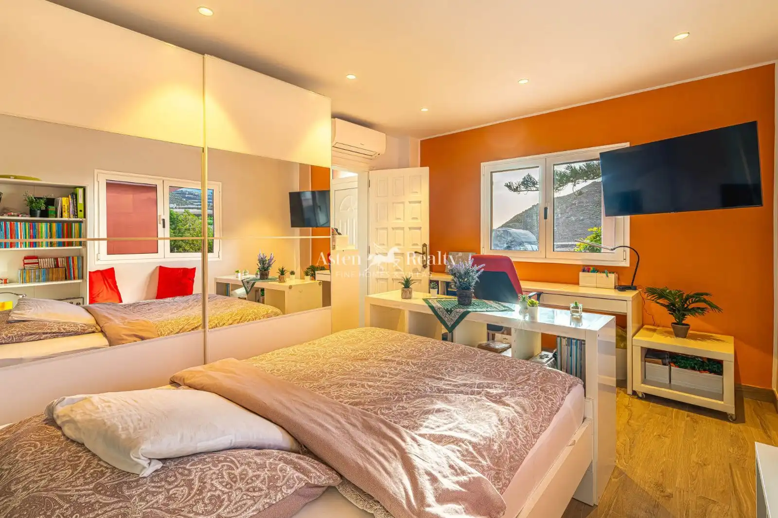 Habitación de Casa o chalet en venta en Santiago del Teide con Aire acondicionado, Calefacción y Piscina