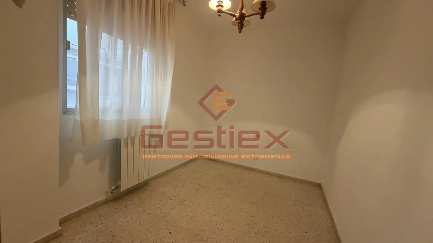 Flat with lift for sale in Avenida de San Antonio, imagen 7