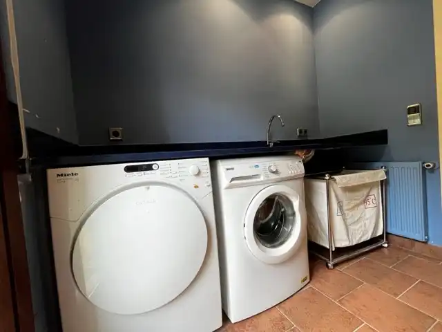Vista exterior de Casa o chalet en venta en Bescanó con Calefacción, Jardín privado y Parquet