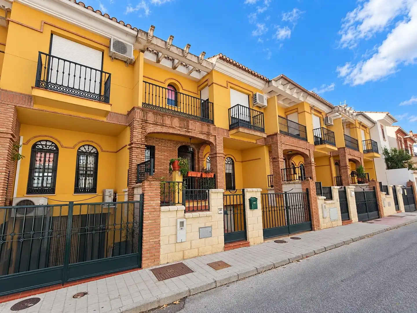 Maison mitoyenne avec terrasse à vendre à DIEGO LIÑAN, imagen 3