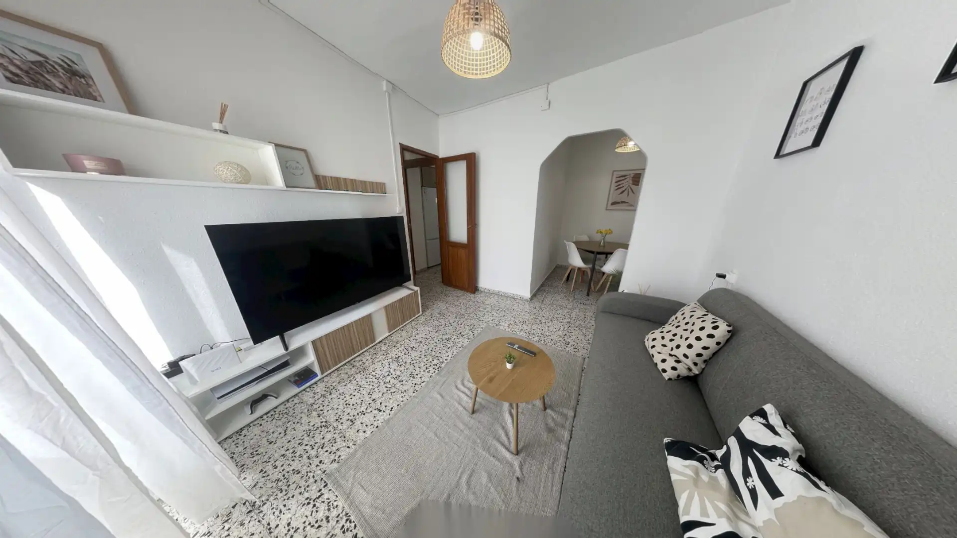 Sala d'estar de Pis en venda en Alcoy / Alcoi amb Moblat, Forn i Rentadora