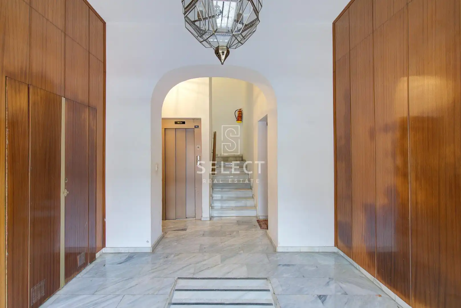 Apartament en venda en Granada amb Aire condicionat, Calefacció i Jardí privat