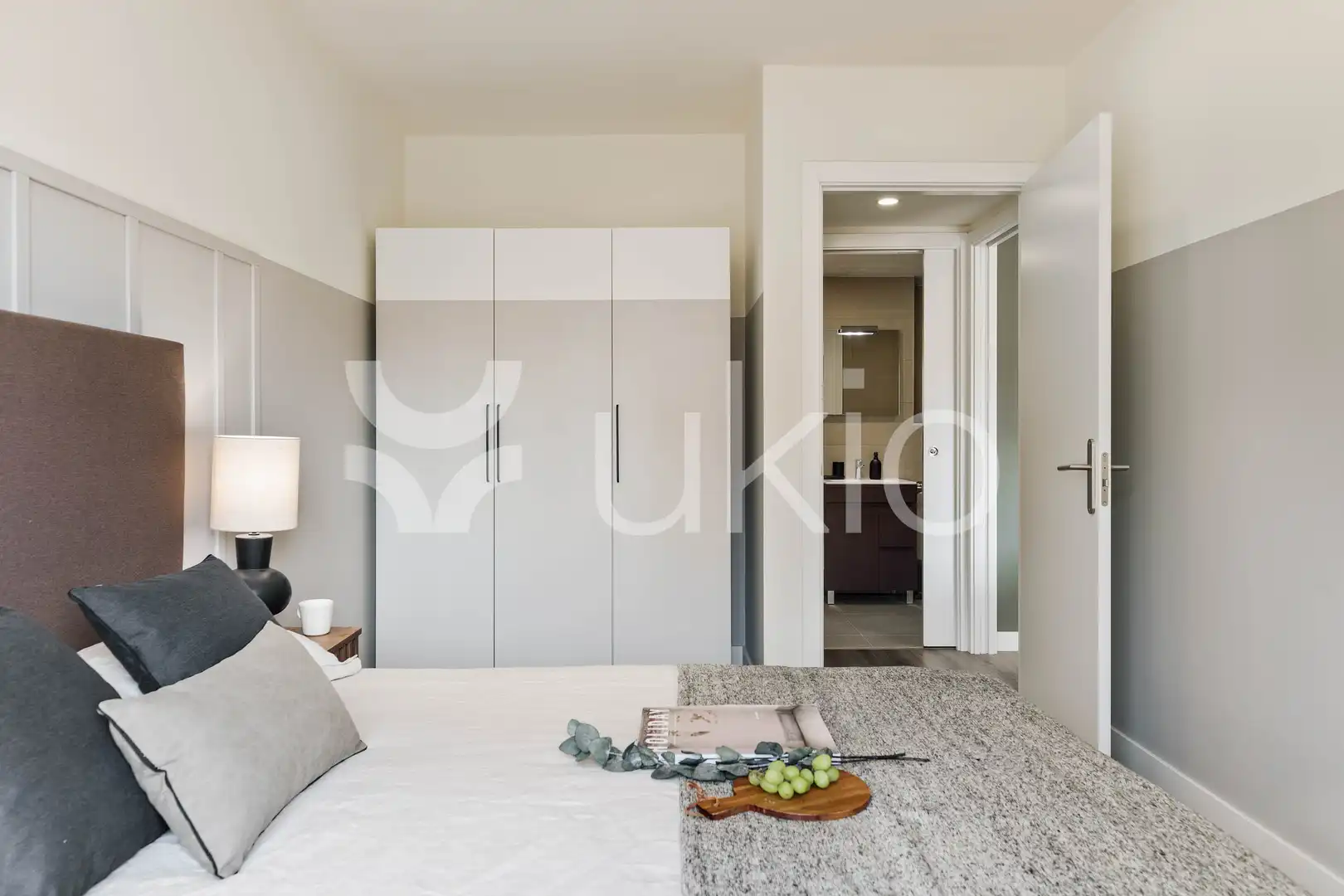 Bedroom of Apartments for rent in Barcelona  with Air Conditioner, Heating and Terrace