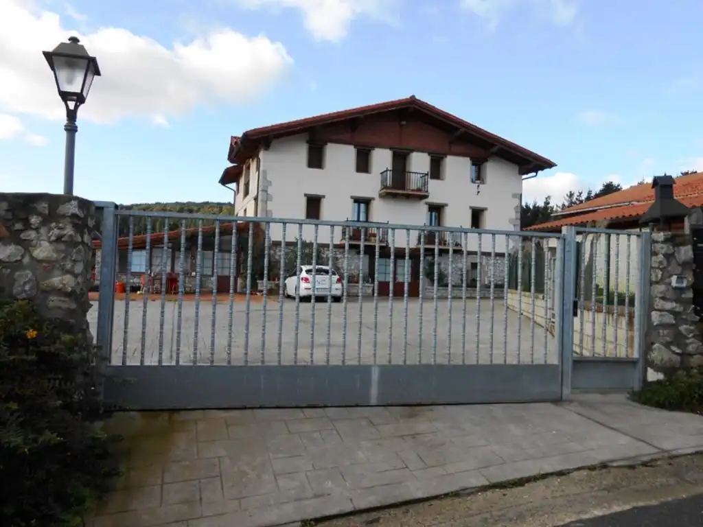 Vista exterior de Pis en venda en Ibarrangelu