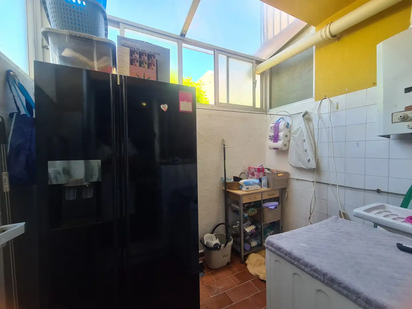 Cuina de Casa adosada en venda en Estepona amb Aire condicionat, Jardí privat i Terrassa