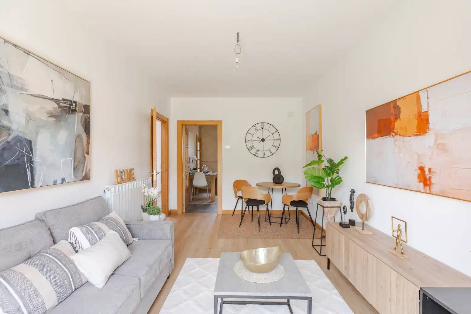 Sala d'estar de Casa o xalet en venda en Baztan amb Calefacció, Jardí privat i Parquet