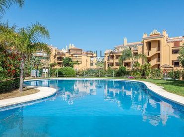 Penthouse mit Pool zum Verkauf in Hercesa Calanova Golf