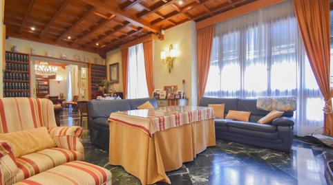 Foto 2 de Edifici en venda a  Constitucion, de la, Almuñecar Centro, Almuñécar