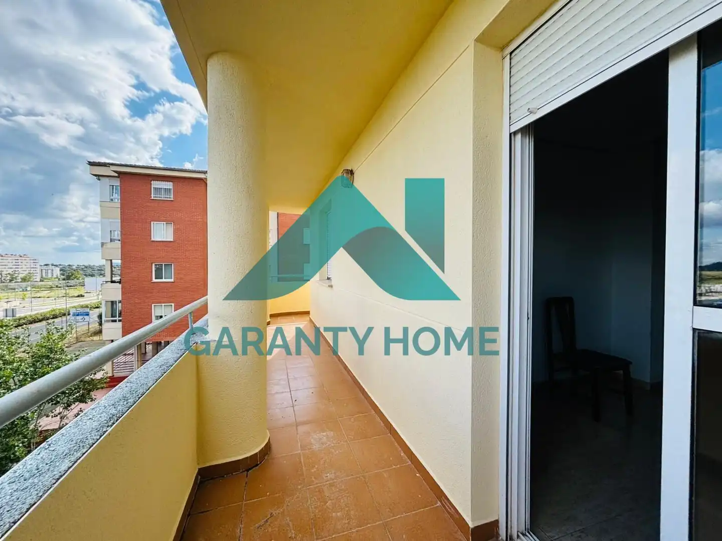 Balcony of Flat for rent in Cáceres  with Air Conditioner, Heating and Terrace