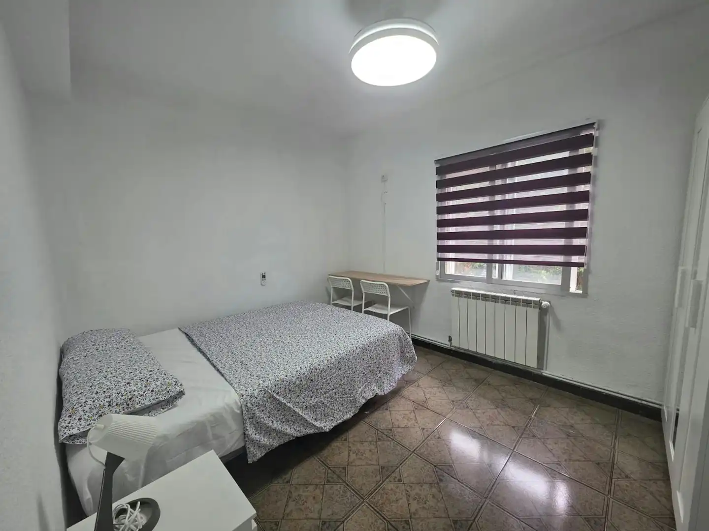 Bedroom of Flat for share in Torrejón de Ardoz  with Heating, Washing machine and TV