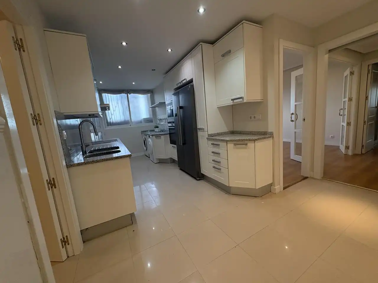 Cocina de Piso de alquiler en Madrid con Aire acondicionado, Calefacción y Terraza
