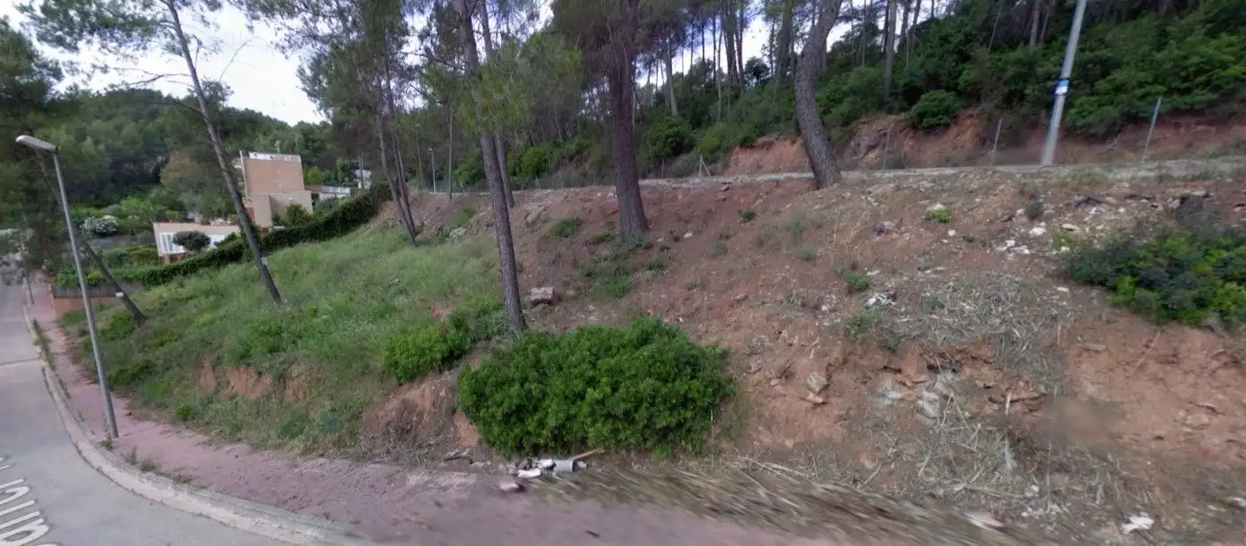 Wohnbaugrundstück zum Verkauf in Corbera de Llobregat, imagen 3