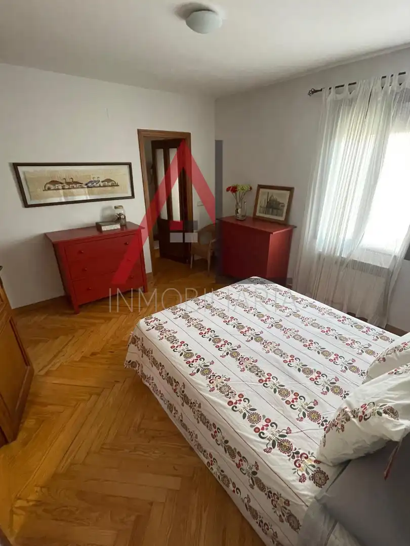 Dormitori de Casa o xalet en venda en Navas de Oro amb Calefacció, Jardí privat i Parquet