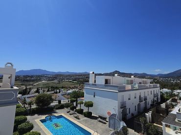Adosado con balcón en venta en Benamara - Atalaya
