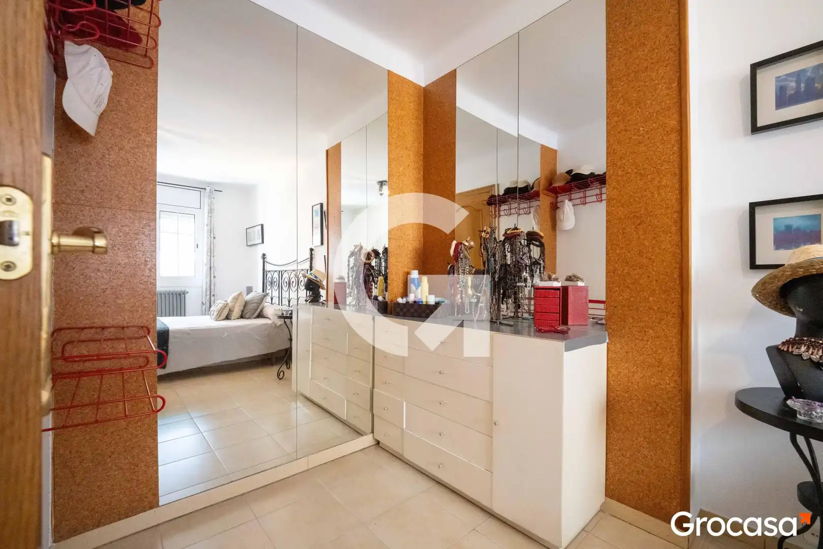 Habitación de Dúplex en venta en Granollers con Calefacción, Terraza y Amueblado