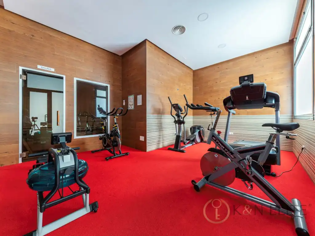 Ático de alquiler en Benidorm con Aire acondicionado, Jardín privado y Piscina