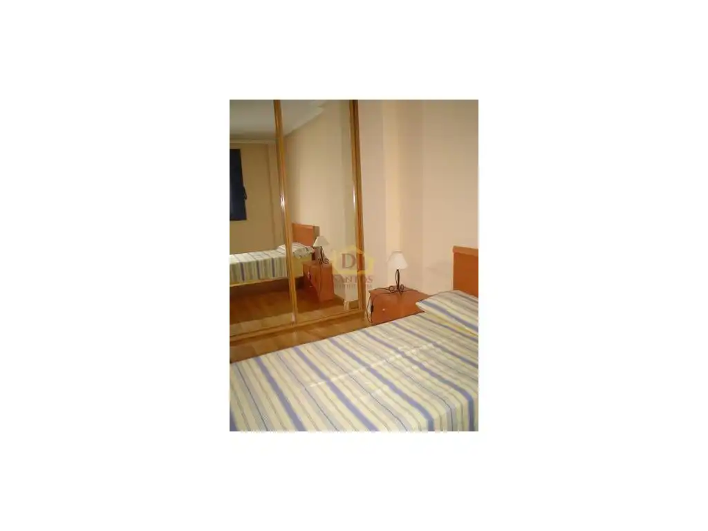 Dormitori de Casa o xalet de lloguer en Garrido