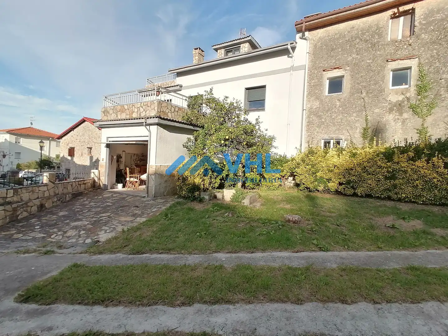 Chalet con jardín en venta en Oriñón - Allendelagua