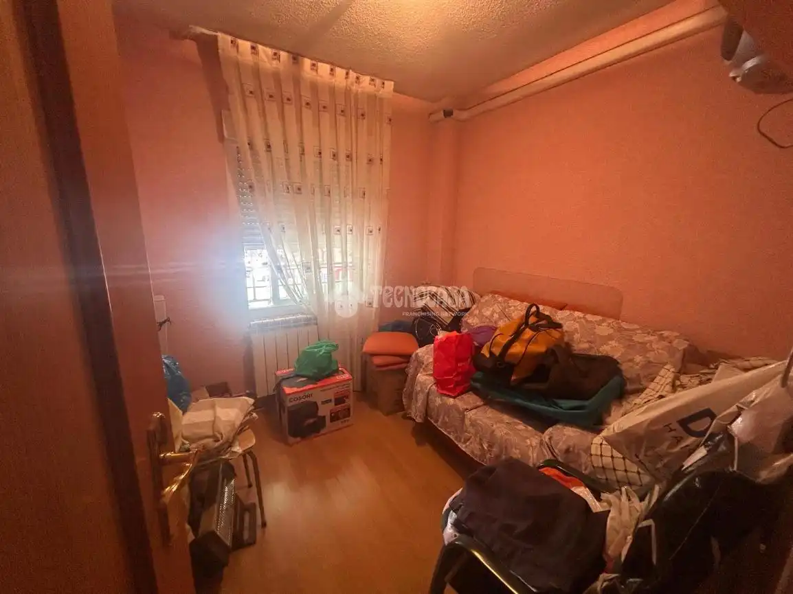 Schlafzimmer von Wohnung zum Verkauf in Móstoles mit Klimaanlage