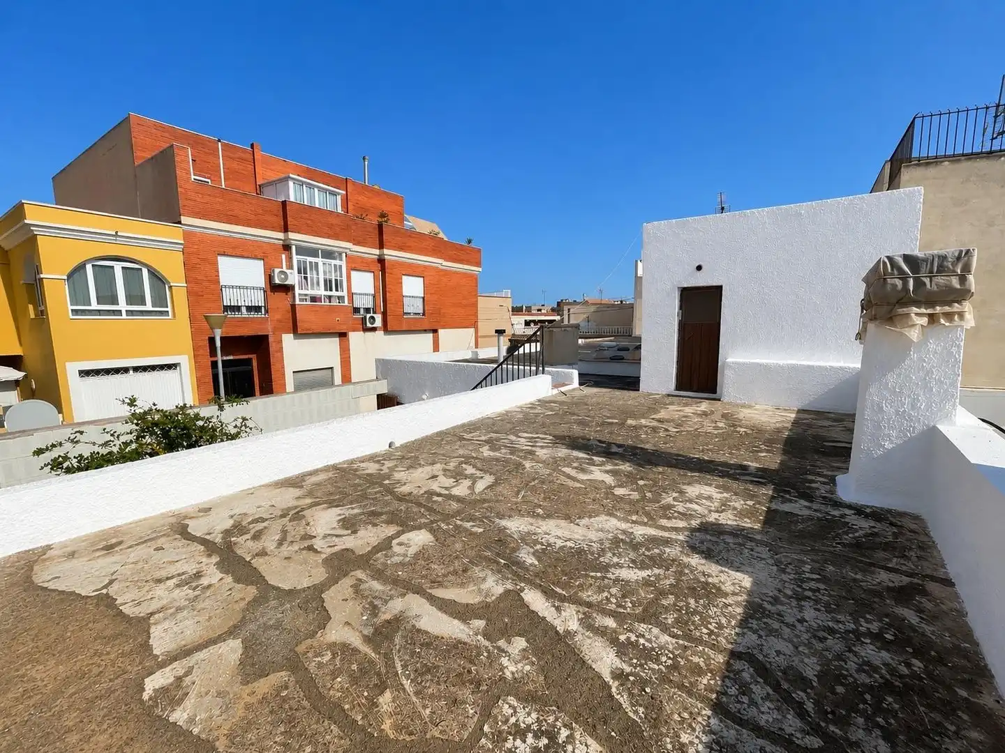 Vista exterior de Casa o chalet en venta en Almería
