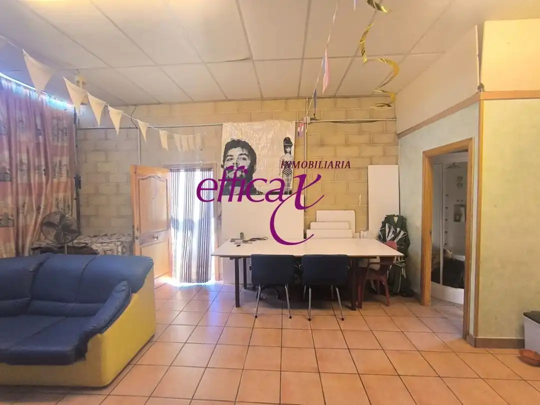 Residencial en venda en Novés