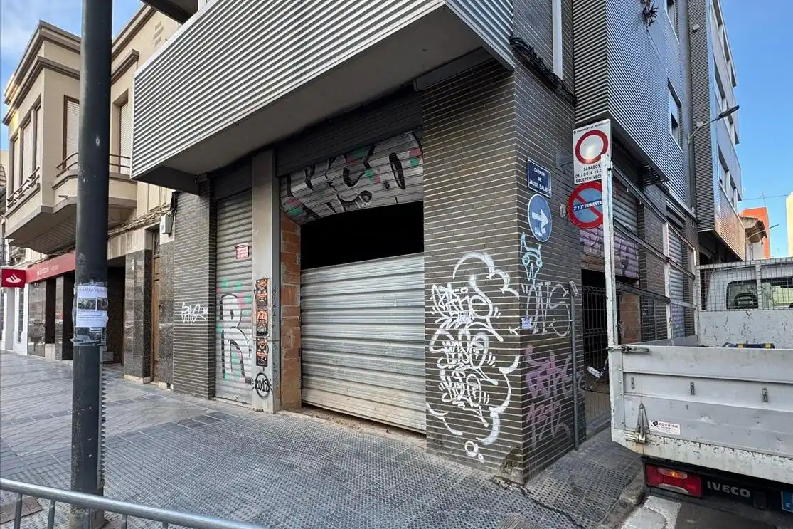 Business premises for sale in DE BLASCO IBAÑEZ