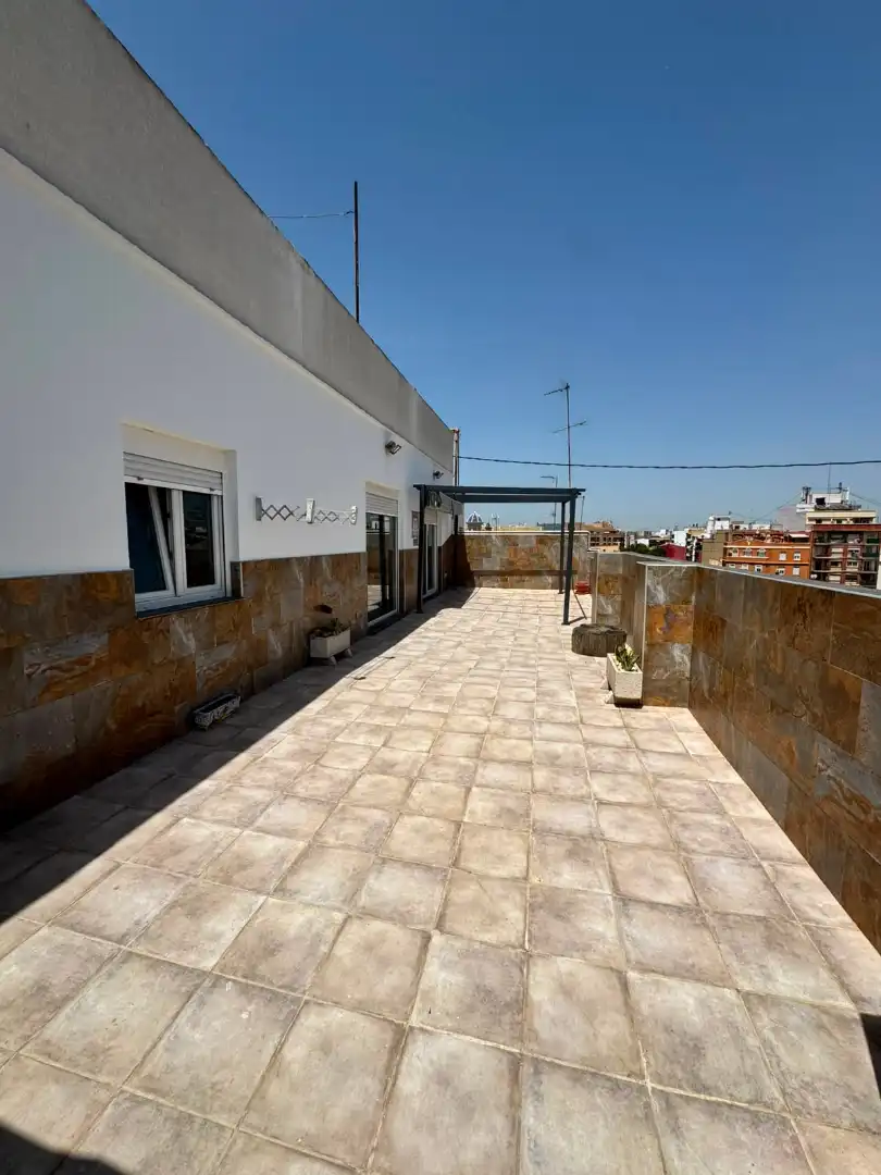 Terraza de Ático de alquiler en Valencia con Aire acondicionado, Terraza y Amueblado
