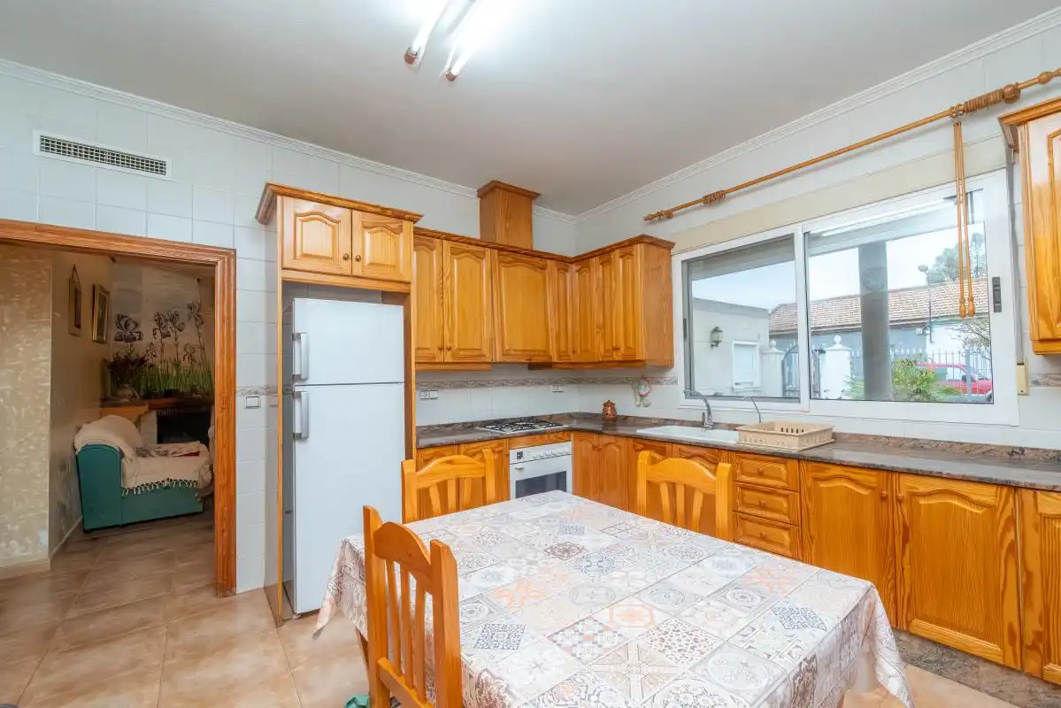 Cocina de Casa o chalet en venta en Callosa de Segura con Aire acondicionado, Calefacción y Jardín privado