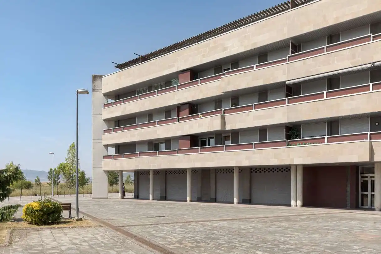 Vista exterior de Local en venta en Iza / Itza